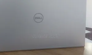 New Laptop Dell Inspiron 15 3555 16GB Intel Core i7 SSD 512GB