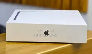 New Laptop Apple MacBook Air 16GB Apple M5 SSD 512GB