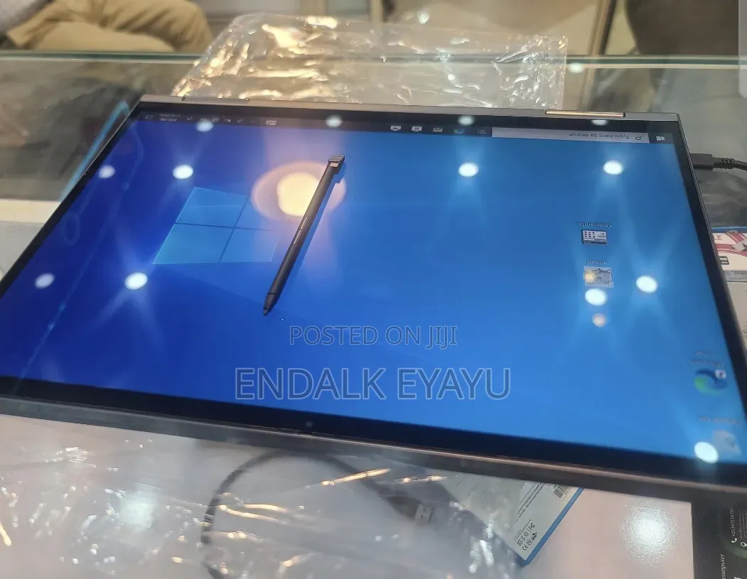 New Laptop Lenovo ThinkPad X1 Yoga 16GB Intel Core i7 SSD 512GB