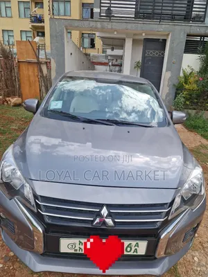 Mitsubishi Attrage 2021 Gray