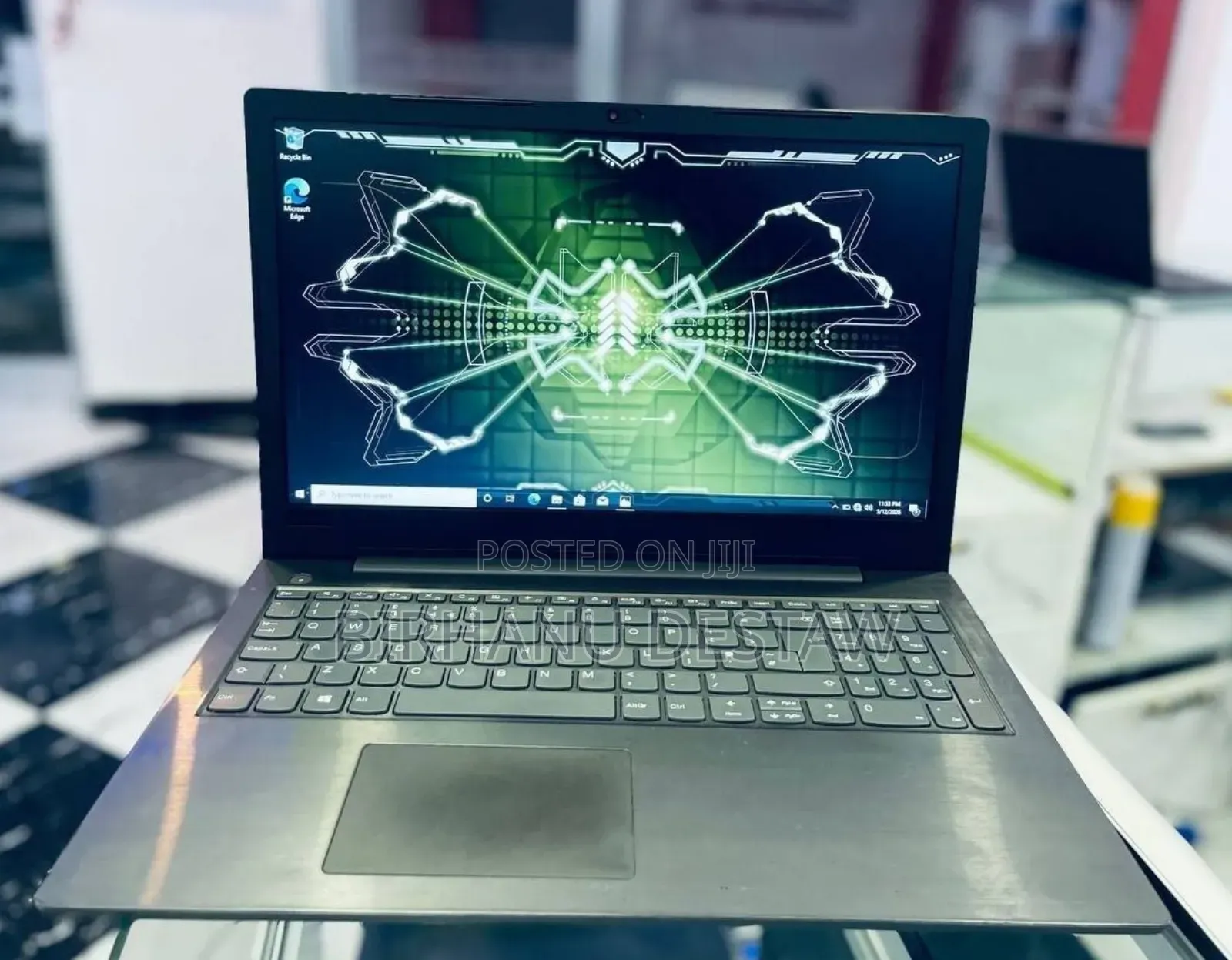 New Laptop Lenovo 8GB Intel Core i7 SSD 128GB