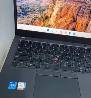 New Laptop Lenovo ThinkPad T14 16GB Intel Core i7 SSD 512GB