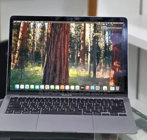New Laptop Apple MacBook Air 2020 M1 8GB Apple M1 SSD 256GB