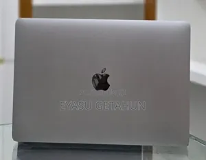 New Laptop Apple MacBook Air 2020 M1 8GB Apple M1 SSD 256GB