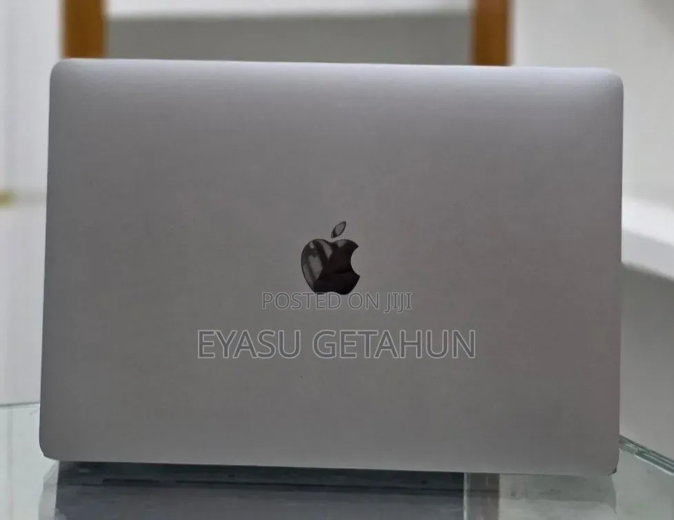 New Laptop Apple MacBook Air 2020 M1 8GB Apple M1 SSD 256GB