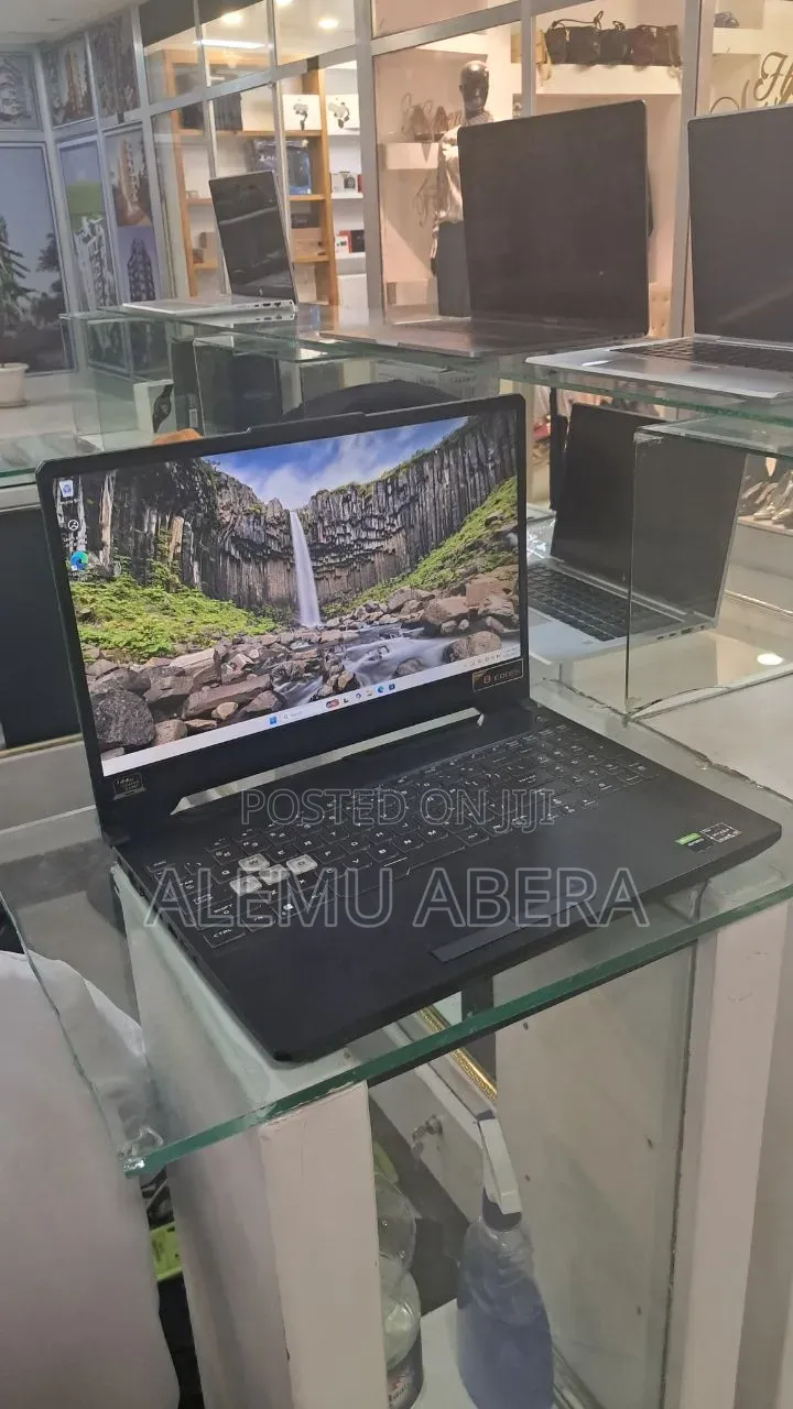 New Laptop Asus TUF Gaming A16 16GB AMD Ryzen 9 SSD 512GB