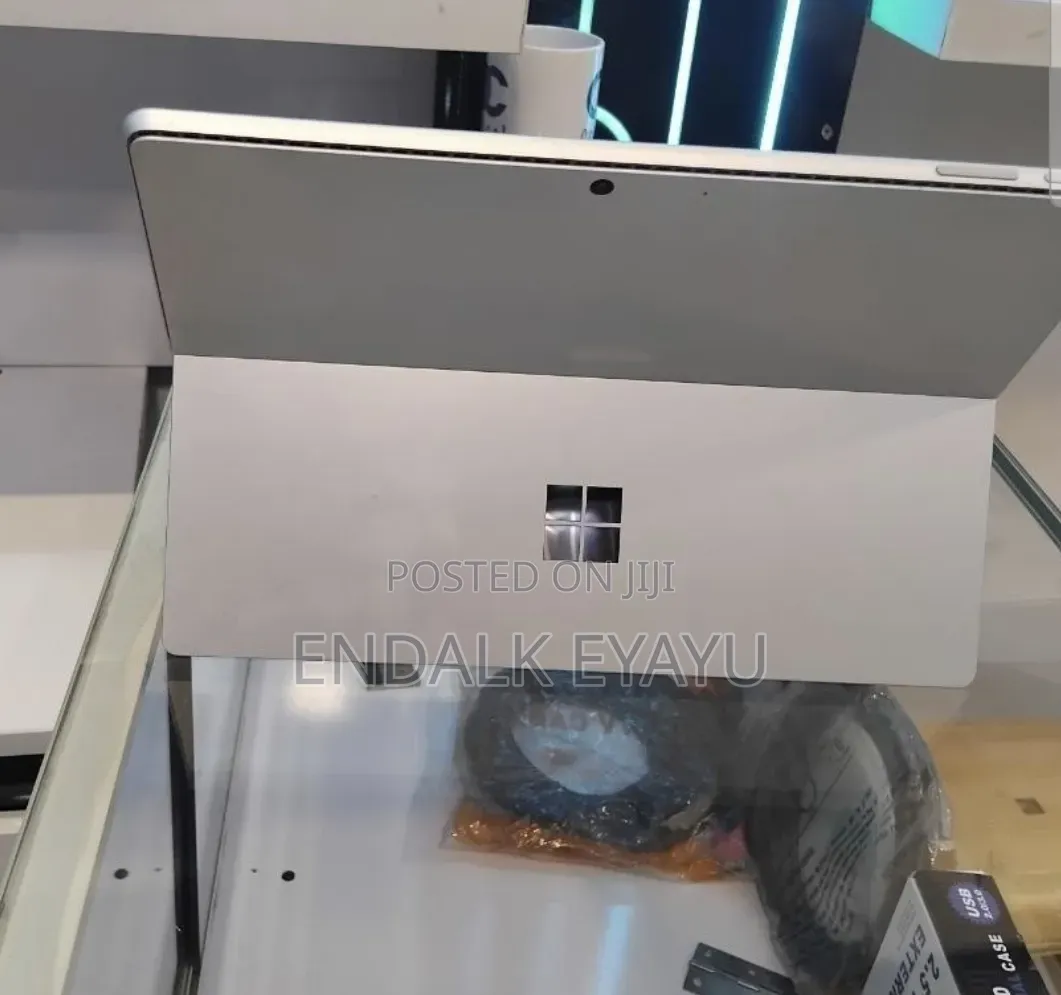 New Microsoft Surface Pro 9 16GB Qualcomm Snapdragon X Plus SSD 512GB
