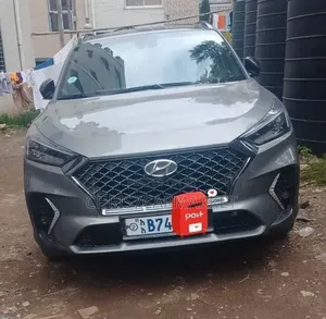 Hyundai Tucson Limited AWD 2020 Gray