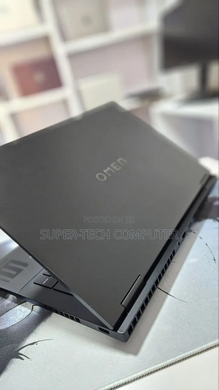 New Laptop HP Omen 16 16GB Intel Core i9 SSD 1T