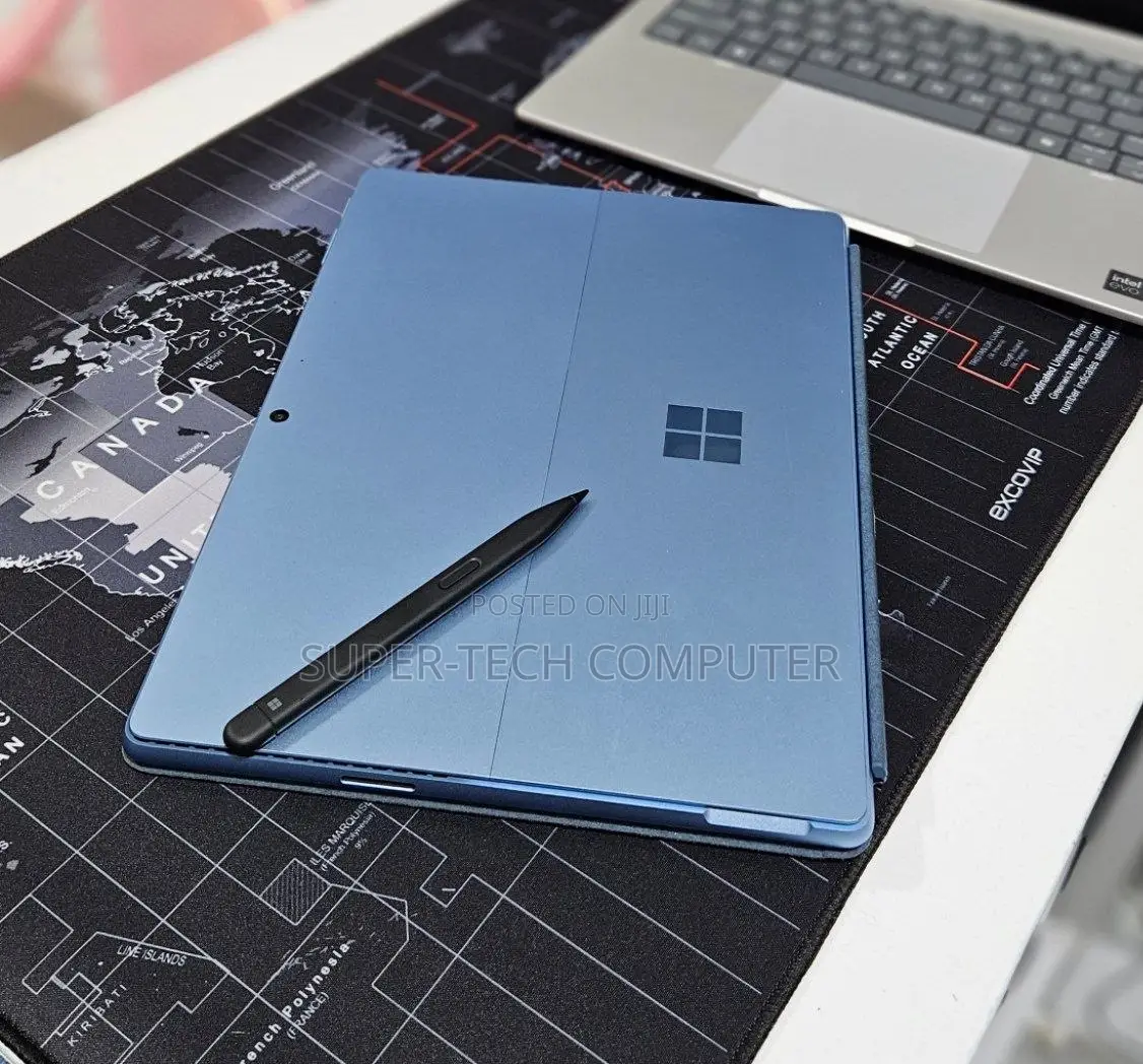 New Microsoft Surface Pro 11th Edition, a Copilot+ PC 16GB SSD 512GB