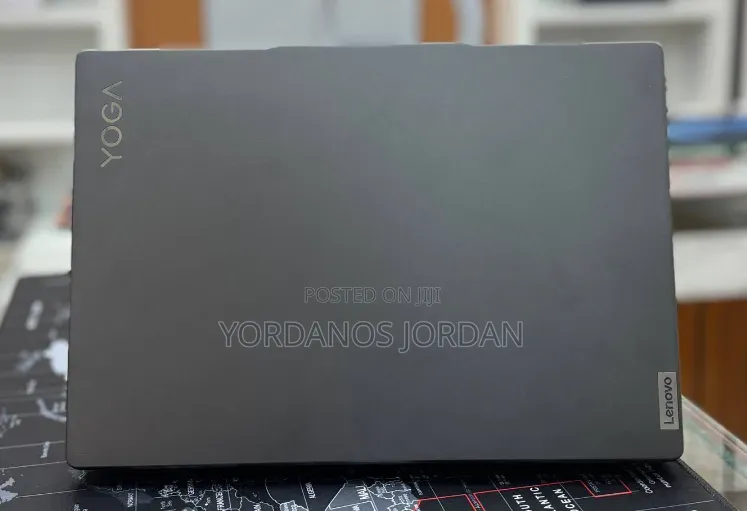 New Laptop Lenovo Yoga 7i 32GB AMD Ryzen 7 SSD 512GB