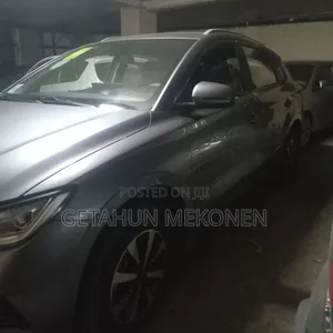 BYD E2 43 kWh 94 hp FWD 2024 Gray