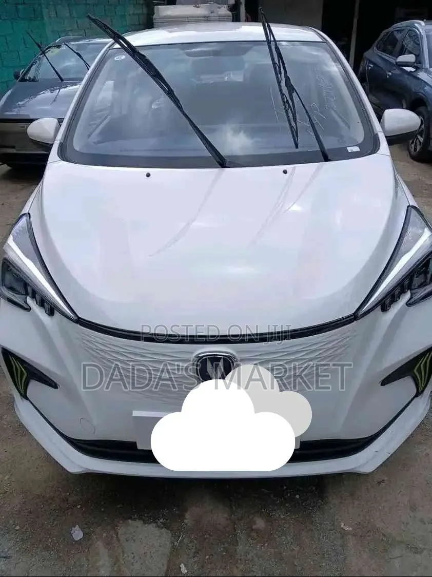 Changan BenBen E-Star 2023 White