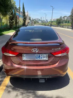 Hyundai Avante 2013 Brown