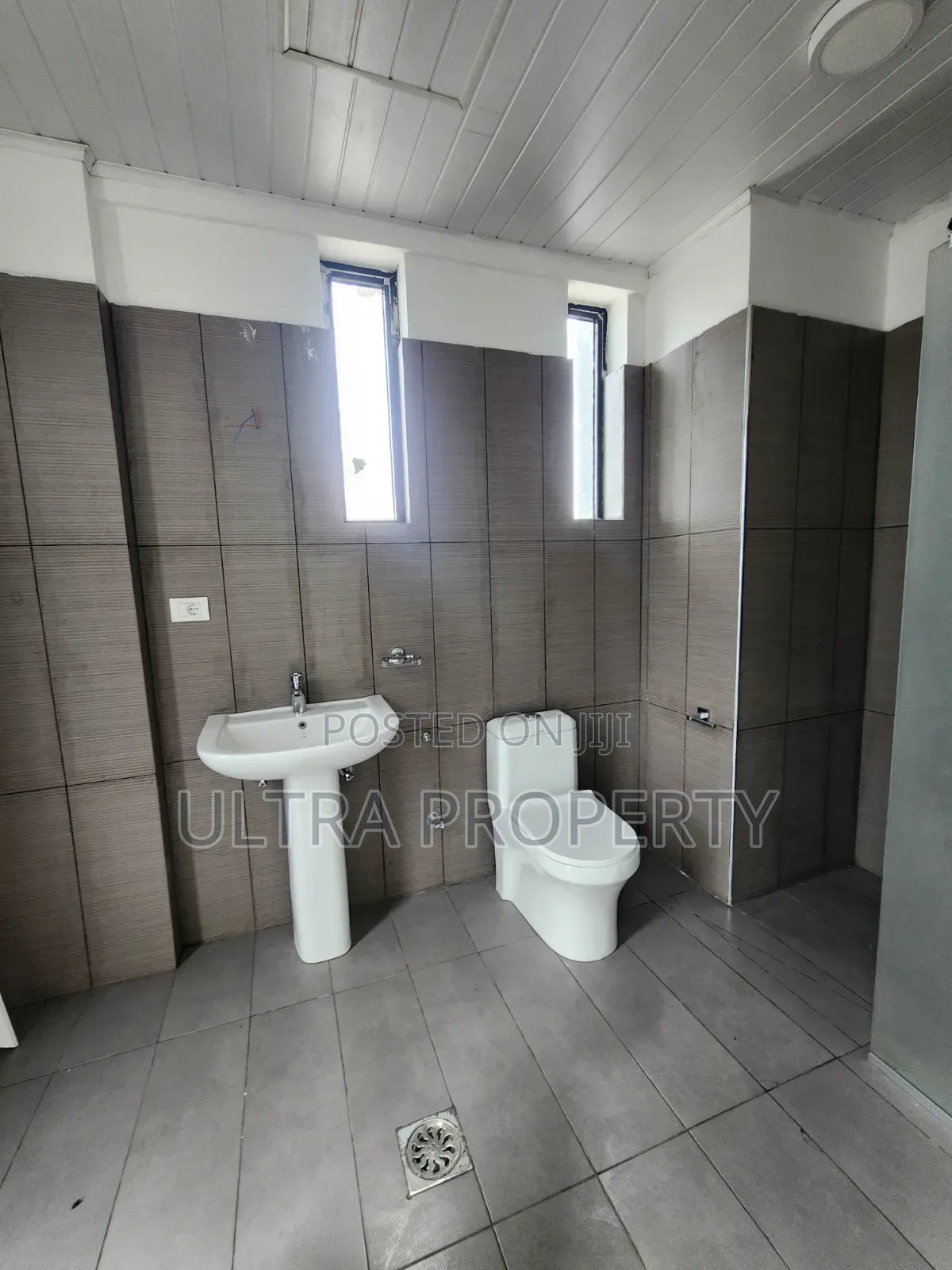 2bdrm Apartment in Bole for rent