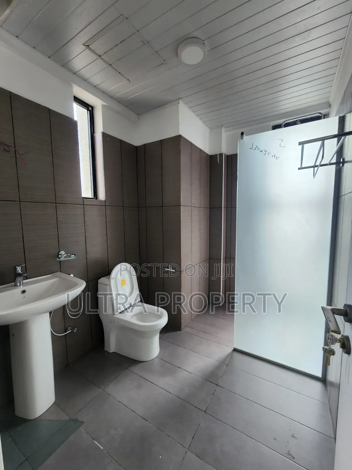 2bdrm Apartment in Bole for rent