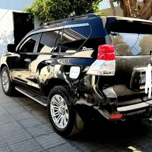Toyota Land Cruiser Prado 2013 Black