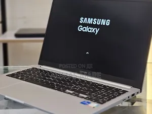 New Laptop Samsung Galaxy Book3 Pro 360 16" 8GB Intel Core i5 SSD 512GB