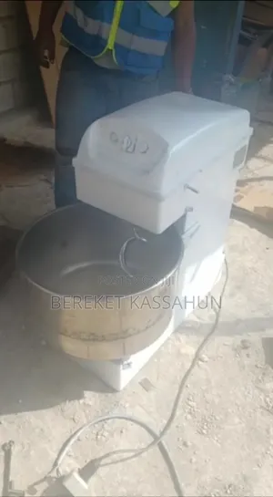 Dough Mixer(ሊጥ ማቡኪያ)