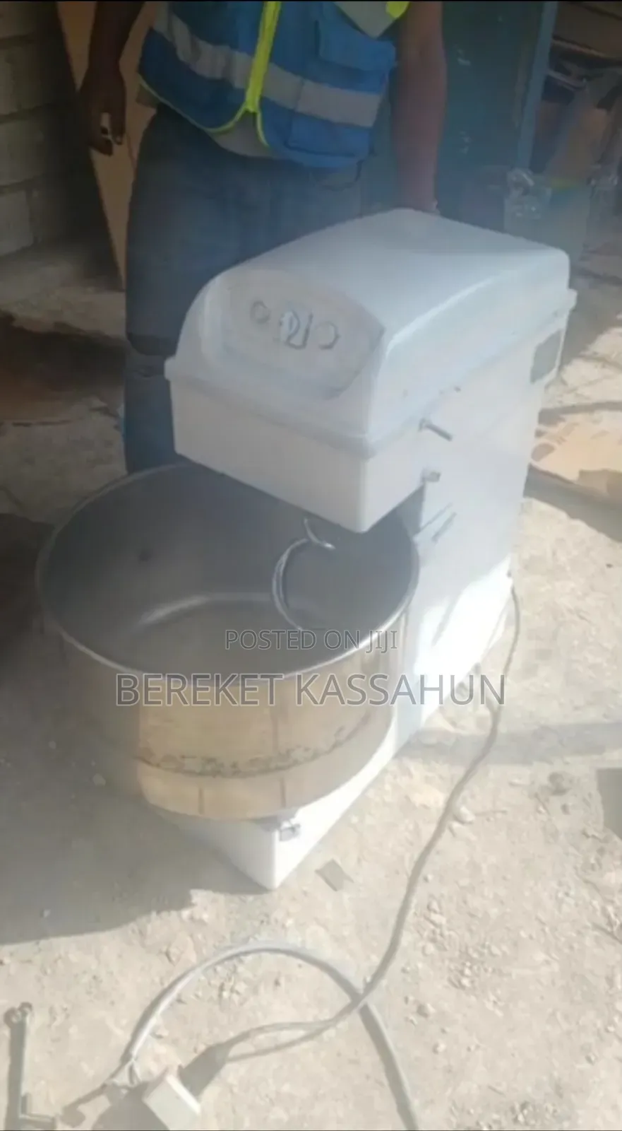 Dough Mixer(ሊጥ ማቡኪያ)