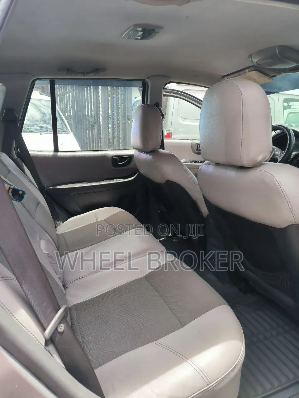 Hyundai Santa Fe 2002 Silver