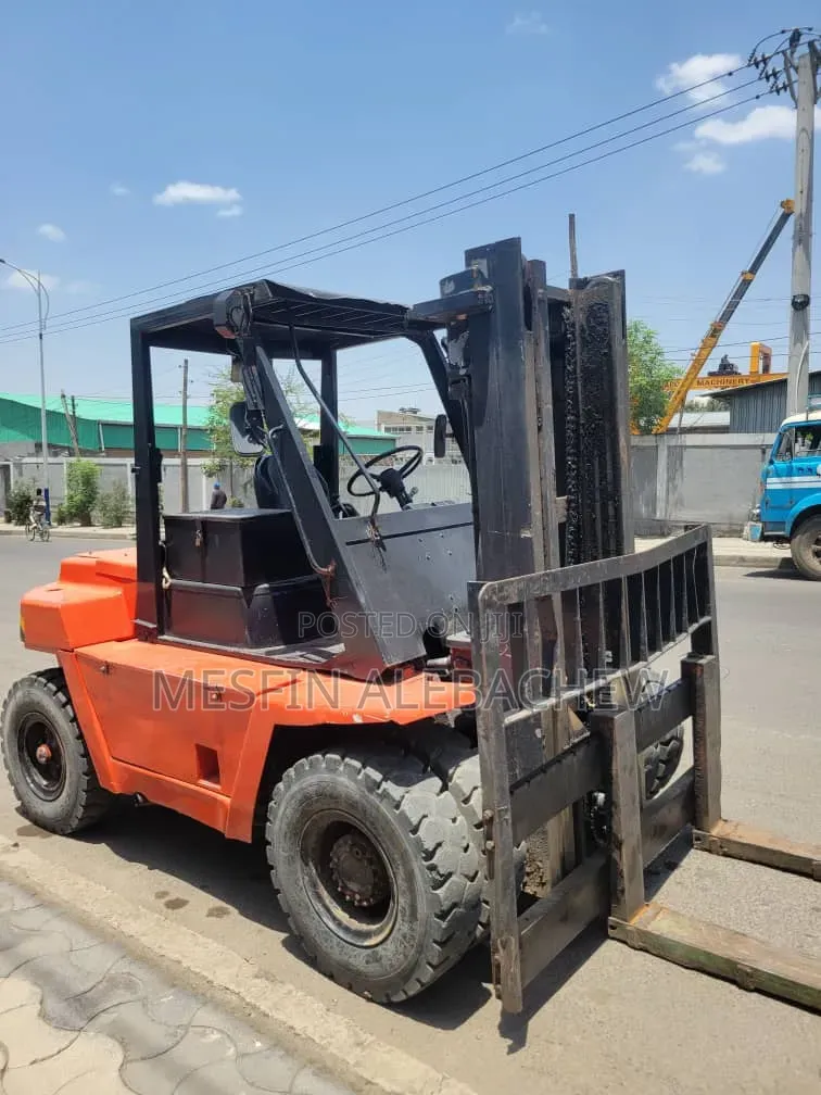 Betru Hunetalay Yale Forklift