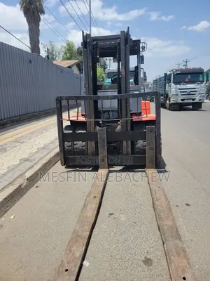 Betru Hunetalay Yale Forklift