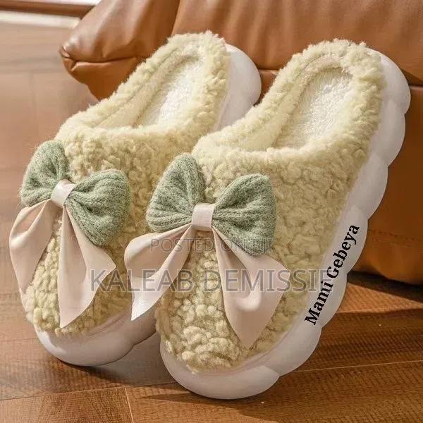 Women's Fluffy Slippers(Quilted Plush Slippers)