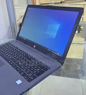 New Laptop HP Pavilion 15 8GB Intel Core i7 HDD 1T