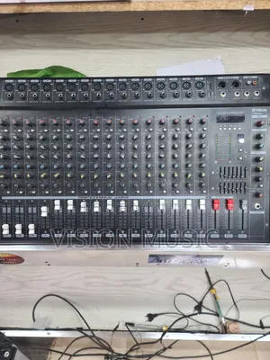 16 Channel Yamaha Mixer