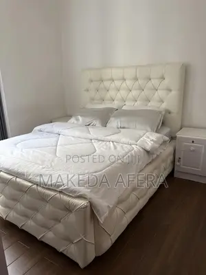 1.50 Meter White Leather Bed With 2 Night Stands