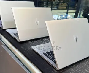 New Laptop HP EliteBook 840 G7 16GB Intel Core i5 SSD 512GB