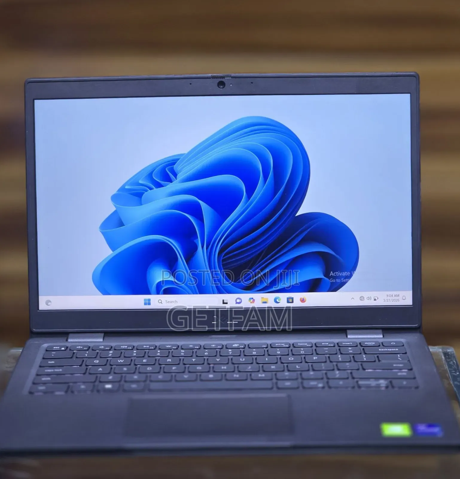 New Laptop Dell Latitude 3320 8GB Intel Core i7 SSD 256GB