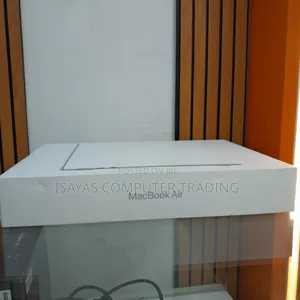 New Laptop Apple MacBook Air 2026 M5 13-inch 16GB Apple M5 SSD 512GB
