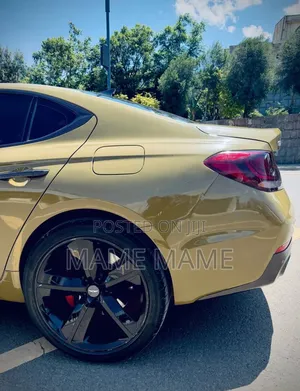 Genesis G70 2018 Yellow