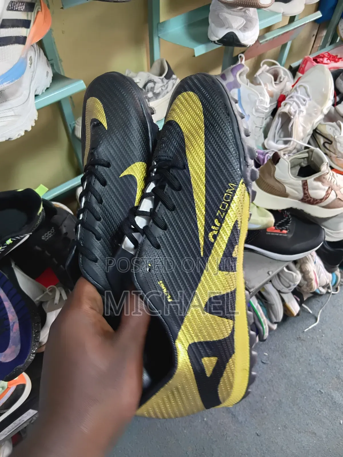 Nike Spot Shoes