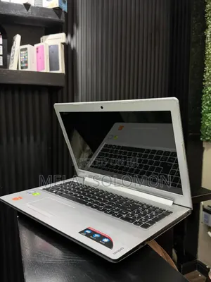 Laptop Lenovo IdeaPad 1 8GB Intel Core i7 HDD 1T