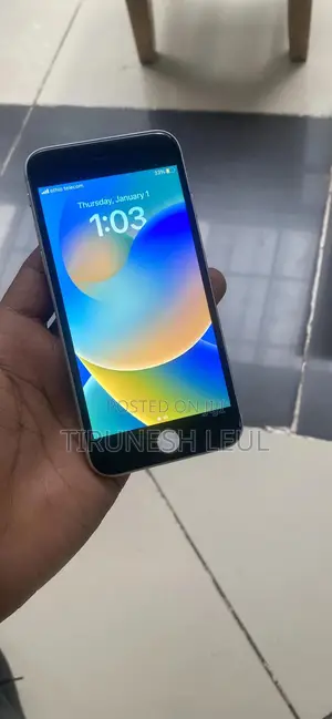 Apple iPhone 8 128 GB White