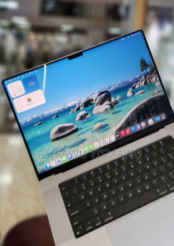 New Laptop Apple MacBook Pro M1 16GB Apple M1 SSD 512GB