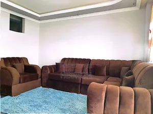 ሶፋ የሚሸጥ Sofa