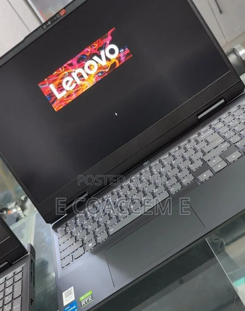 New Laptop Lenovo 16GB Intel Core i5 SSD 512GB