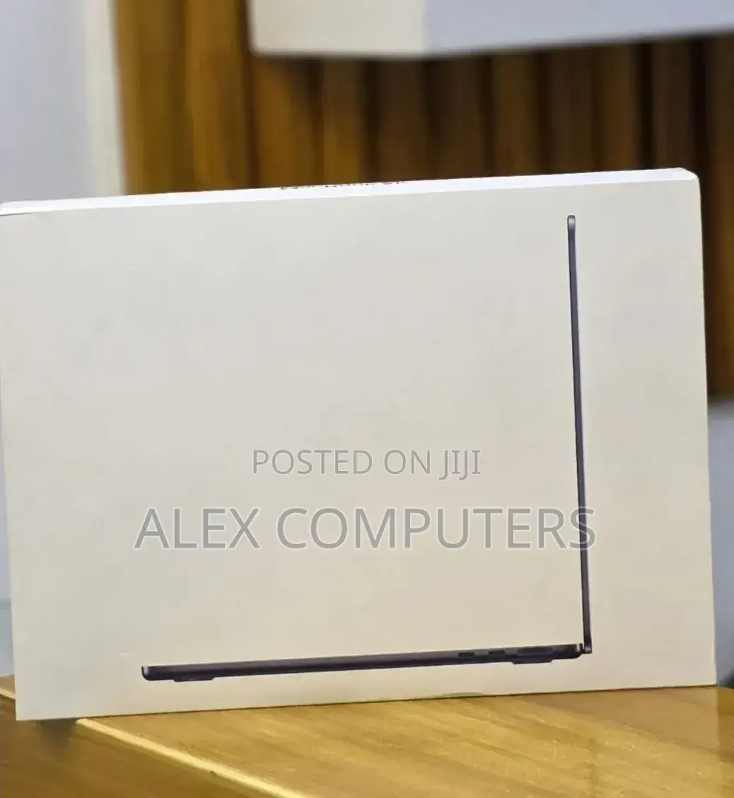 New Laptop Apple MacBook Air 2026 M5 13-inch 16GB Apple M5 SSD 512GB