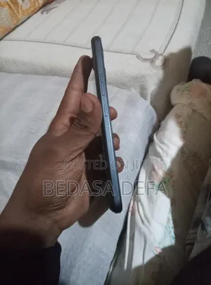 Itel A60 32 GB Silver