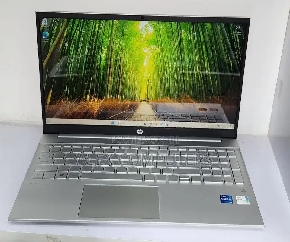 New Laptop HP Pavilion 15 16GB Intel Core i7 SSD 512GB