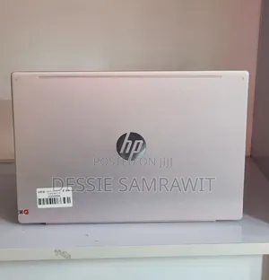New Laptop HP Pavilion 15 8GB Intel Core i5 SSD 256GB
