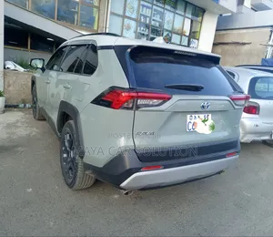 Toyota RAV4 2023 Blue