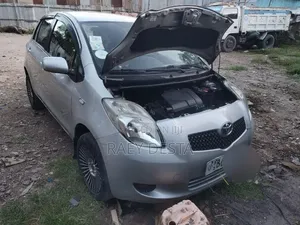 Toyota Yaris 2007 Silver