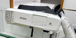 Brand New Epson Projector Model Name: Eb -X49 With Bag and Remote