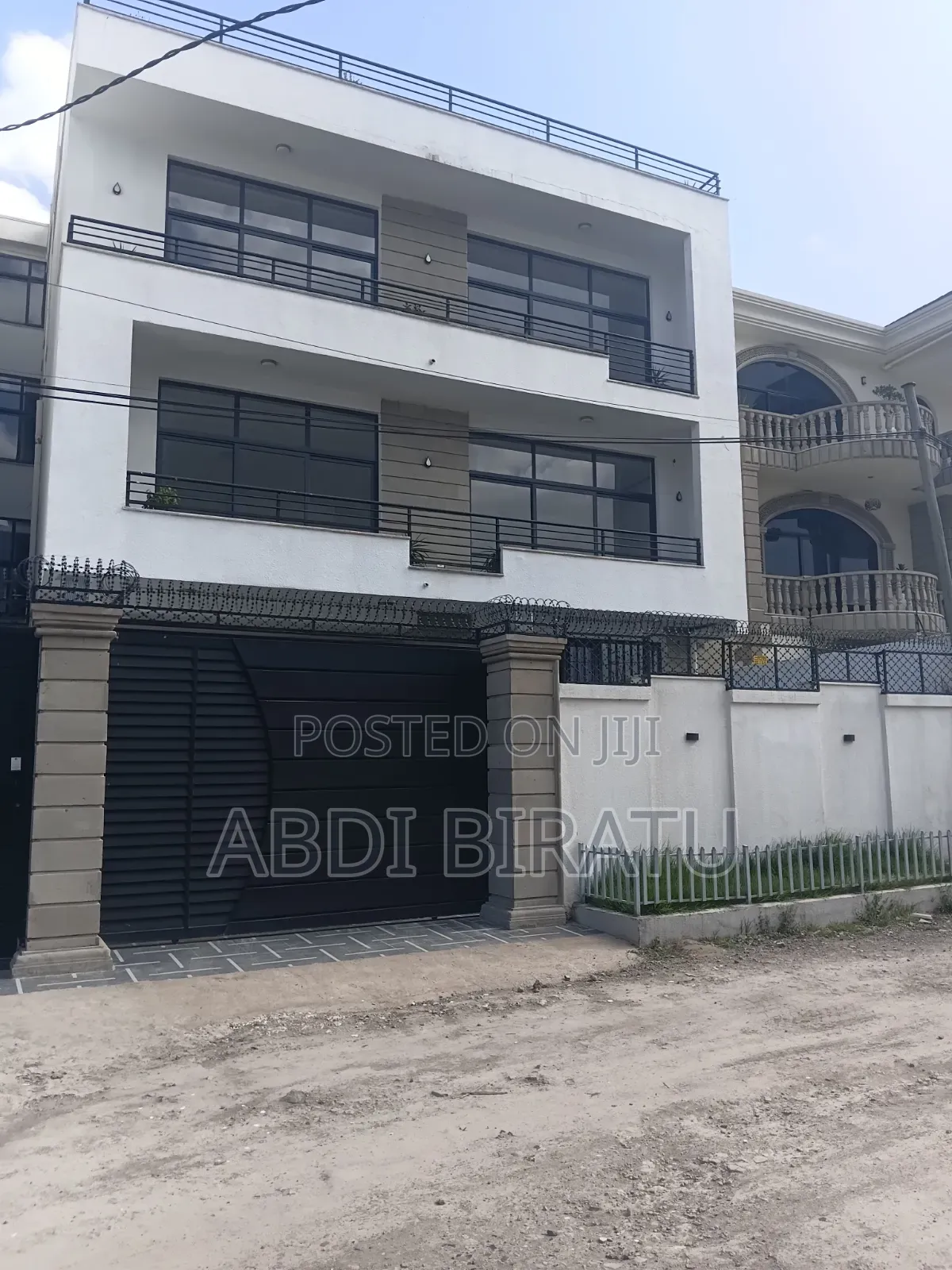 Furnished 6bdrm Apartment in Jpls 2, Nifas Silk-Lafto for sale