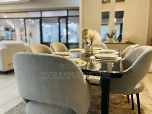 Dining Table 6 Seater | የ ምግብ ጠረቤዛ (6 8 Seater)